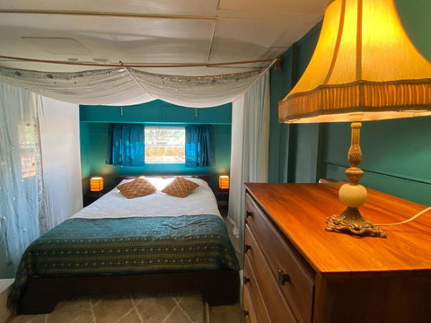 Nature Cradled Retreat - Accommodation Broadbeach 3