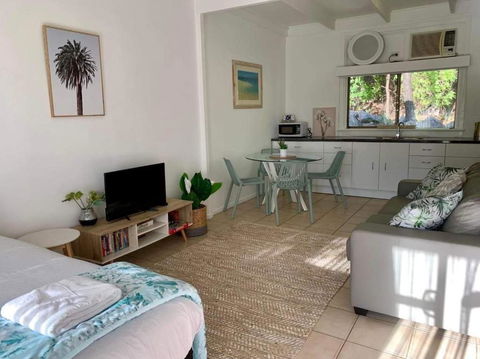 Nature Retreat On Mandalay - Accommodation Broadbeach 3
