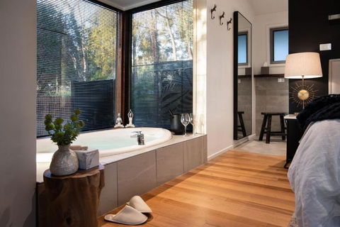 Negroni Lane - Accommodation Broadbeach 1