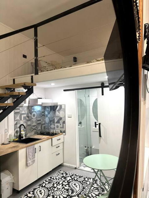 NEW! Sea Joley Tiny Home - Accommodation Broadbeach 2