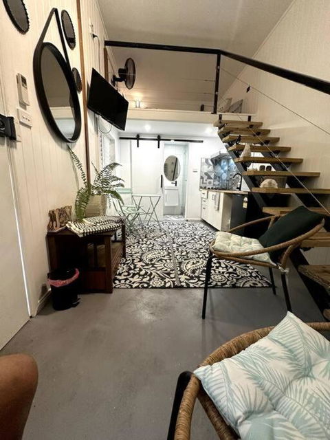 NEW! Sea Joley Tiny Home - Accommodation Broadbeach 3