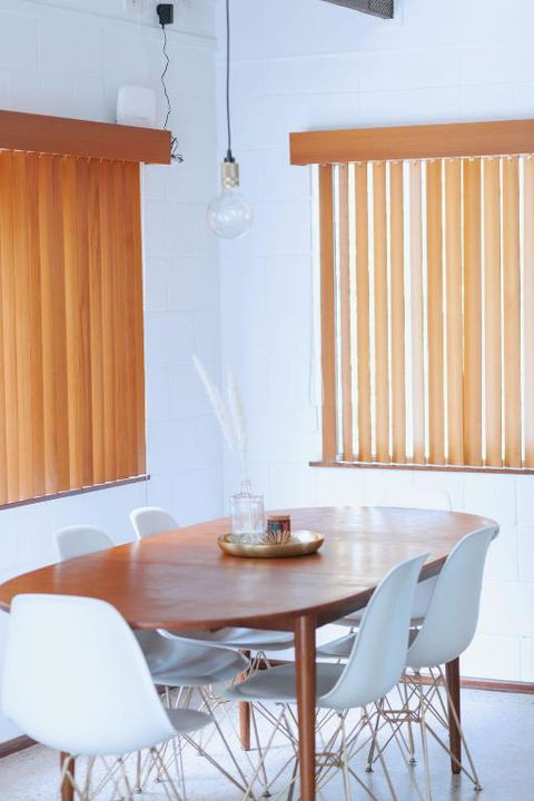 Newly Renovated 1970s House Dog And Kid Friendly - Accommodation Broadbeach 1
