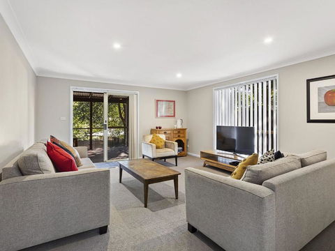 Nelson Bay Ocean Jewel - Accommodation Broadbeach 1