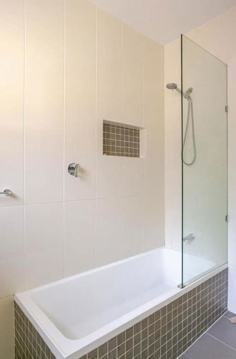 Newport Oases - Accommodation Broadbeach 2