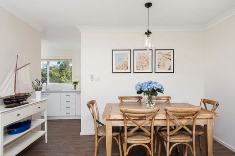 No 1 Mollymook Beach - Accommodation Broadbeach 2