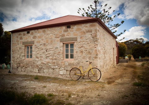 Norfolk Lodge - Dhilba Guuranda-Innes National Park - Accommodation Broadbeach 0