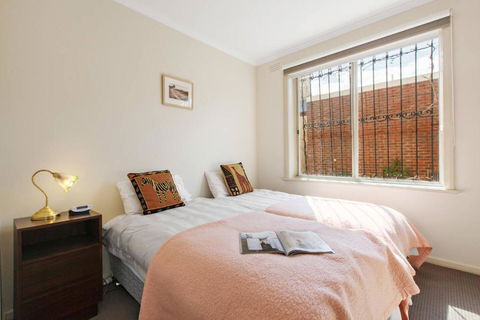 Northcote Charm Spacious And Quiet Suburban Stay - Accommodation Broadbeach 1