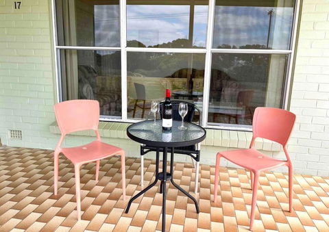 Nostalgia On Nepean - Accommodation Broadbeach 3