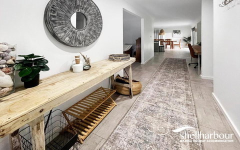 Oak Flats Escape - Accommodation Broadbeach 3