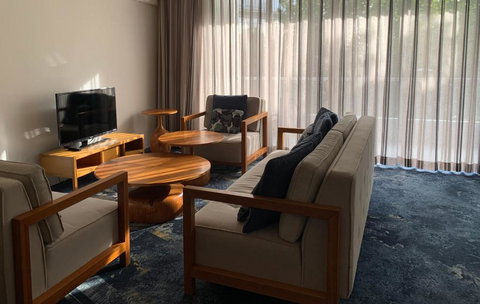 Oasis At Harbour Lights Cairns - Accommodation Broadbeach 0