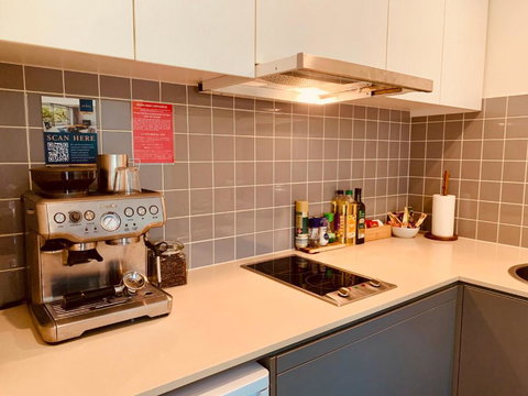 Oasis At Harbour Lights Cairns - Accommodation Broadbeach 2