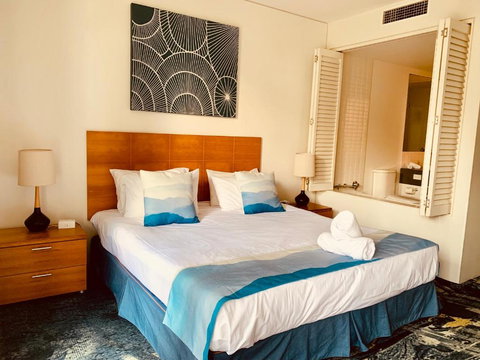 Oasis At Harbour Lights Cairns - Accommodation Broadbeach 1