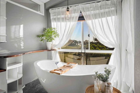 Ocean Breeze At Rainbow Beach - Accommodation Broadbeach 0