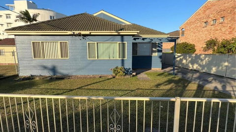 Ocean Parade - Family Friendly - Central Location - Accommodation Broadbeach 0