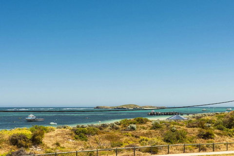 Ocean Sunset - Luxury Apartment With Ocean Views - Accommodation Broadbeach 0