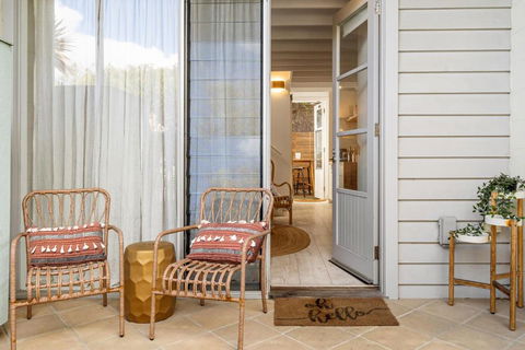 Oceanic 11 Sorrento - Accommodation Broadbeach 2