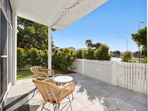 Oceans Five - Beachside Paradise - Accommodation Broadbeach 1