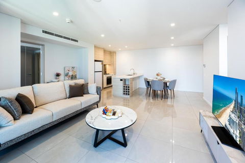 Oceanview Luxury Beachfront 2b2b - Accommodation Broadbeach 2