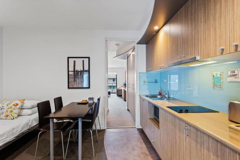 On The Esplanade Moments From Cowes Beach - Accommodation Broadbeach 2