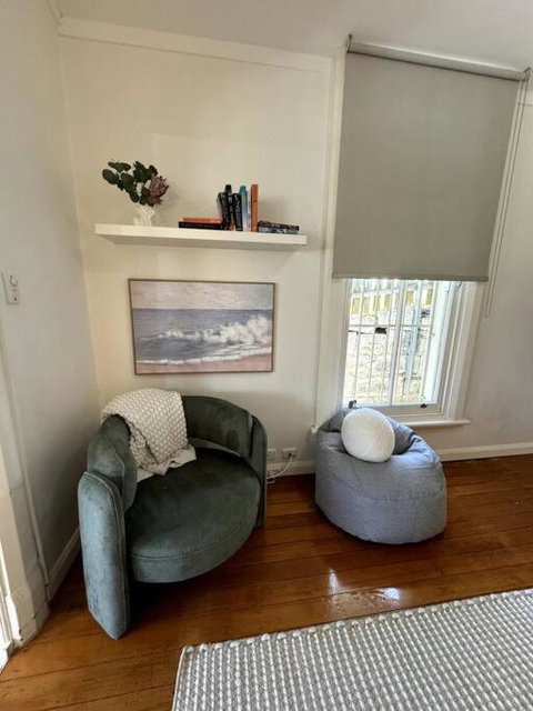 One Bed Apartment - Coogee Beach - Accommodation Broadbeach 3