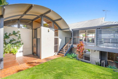 Paradise Palms - Resort Retreat With Panoramic Views - Accommodation Broadbeach 2
