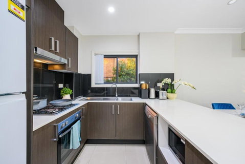 Parramatta New 2Bedroom Apt Close To TrainShoping - Accommodation Broadbeach 3