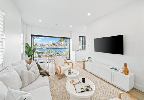 Peach At Palm View Collective - Accommodation Broadbeach 0
