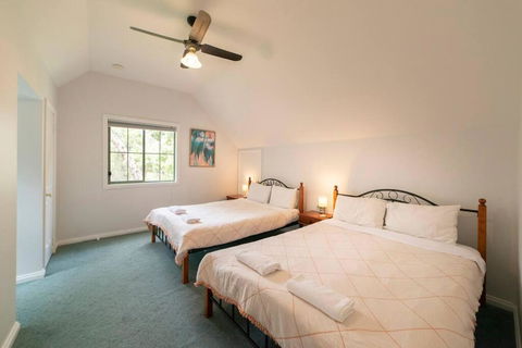 Pinnacle Retreat - Accommodation Broadbeach 2