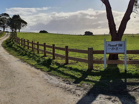 Pleasant Hill BnB - Accommodation Broadbeach 1