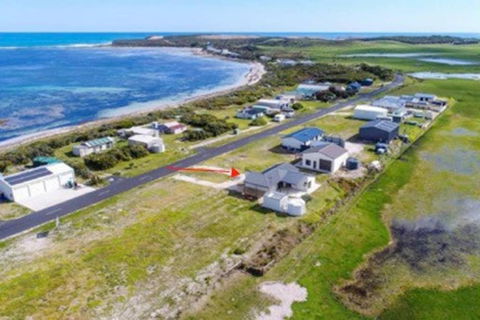 Plovers Rest At Cape Douglas - Accommodation Broadbeach 3