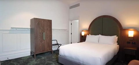Portarlington Grand Hotel - Accommodation Broadbeach 1