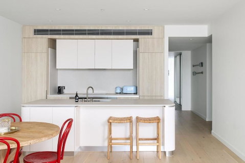 Portside On Honeysuckle - Accommodation Broadbeach 2