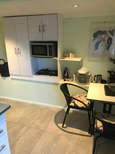 Possum Stay - Accommodation Broadbeach 3