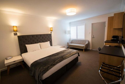 Quays Hotel - Accommodation Broadbeach 2