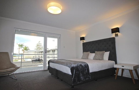 Quays Hotel - Accommodation Broadbeach 0