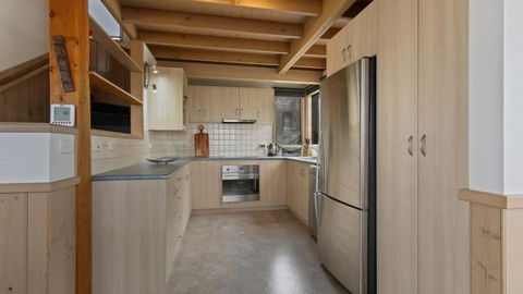 Powderkeg - Accommodation Broadbeach 2