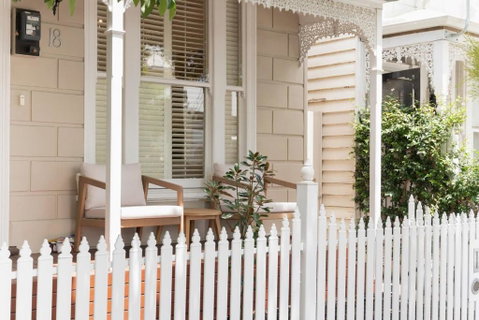 Prahran Timeless & Modern Haven, With Parking - Accommodation Broadbeach 0