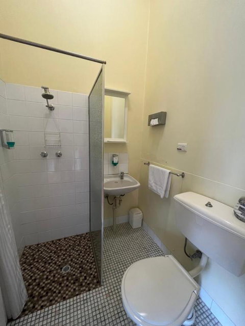 Princes Lodge Motel - Accommodation Broadbeach 3