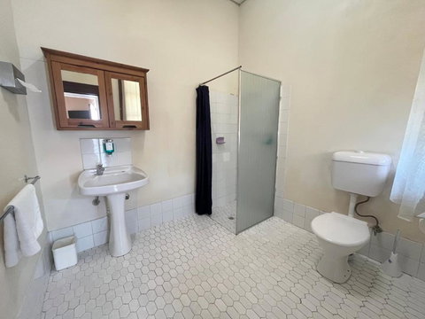 Princes Lodge Motel - Accommodation Broadbeach 1