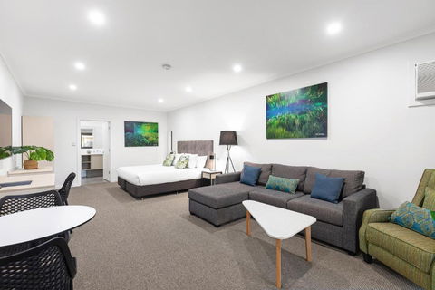 Presidential Motel - Accommodation Broadbeach 0