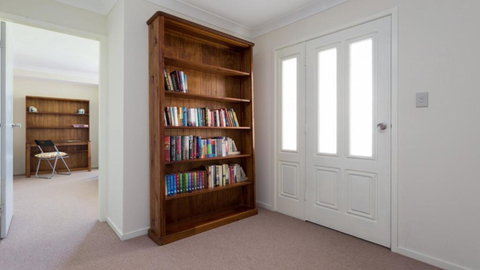 Quiet And Private Duplex - Accommodation Broadbeach 2