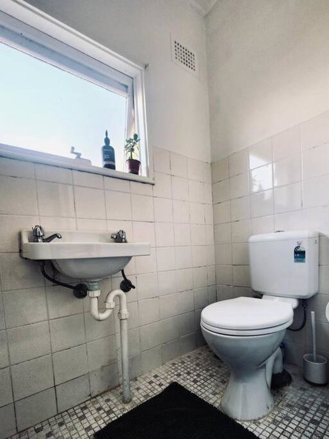 Rear Garden Suite - Accommodation Broadbeach 3