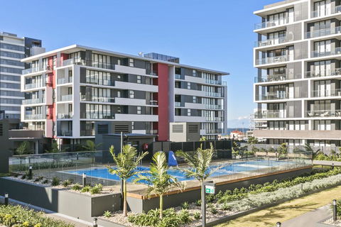 Astra Apartments Wollongong CBD - Accommodation Broadbeach 1