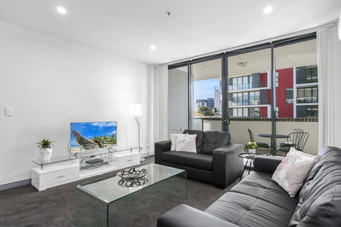 Astra Apartments Wollongong CBD - Accommodation Broadbeach 3