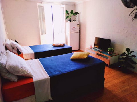Asylum Sydney Backpackers Hostel - Accommodation Broadbeach 1