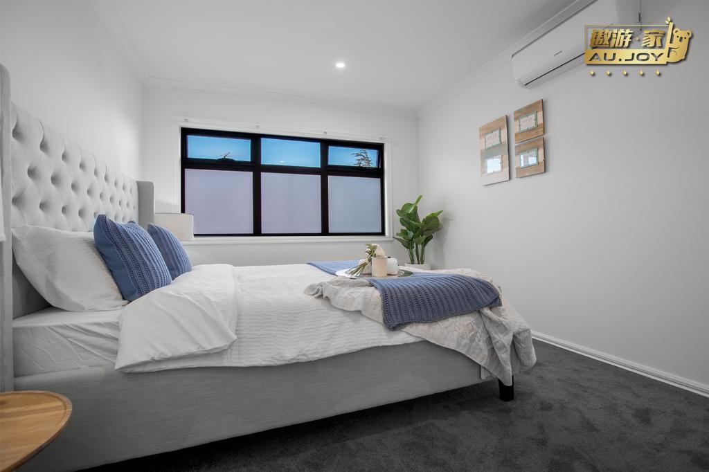 Surrey Hills South ACT Accommodation Broadbeach