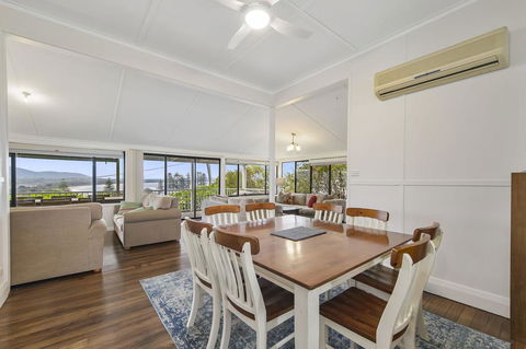 Aurelia, 14 Stewart Street - Accommodation Broadbeach 2