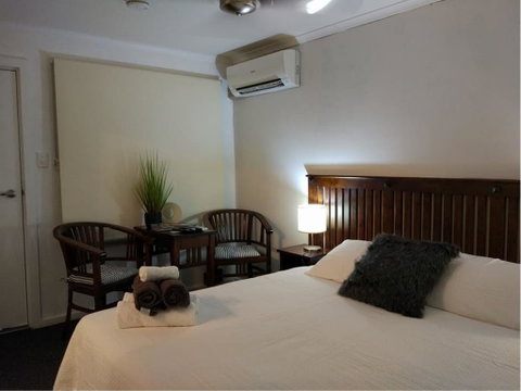Bali Studio - Accommodation Broadbeach 1