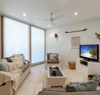 Balinese Beachfront Villa - Accommodation Broadbeach