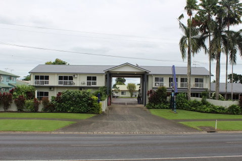 Barrier Reef Motel Innisfail - Accommodation Broadbeach 1